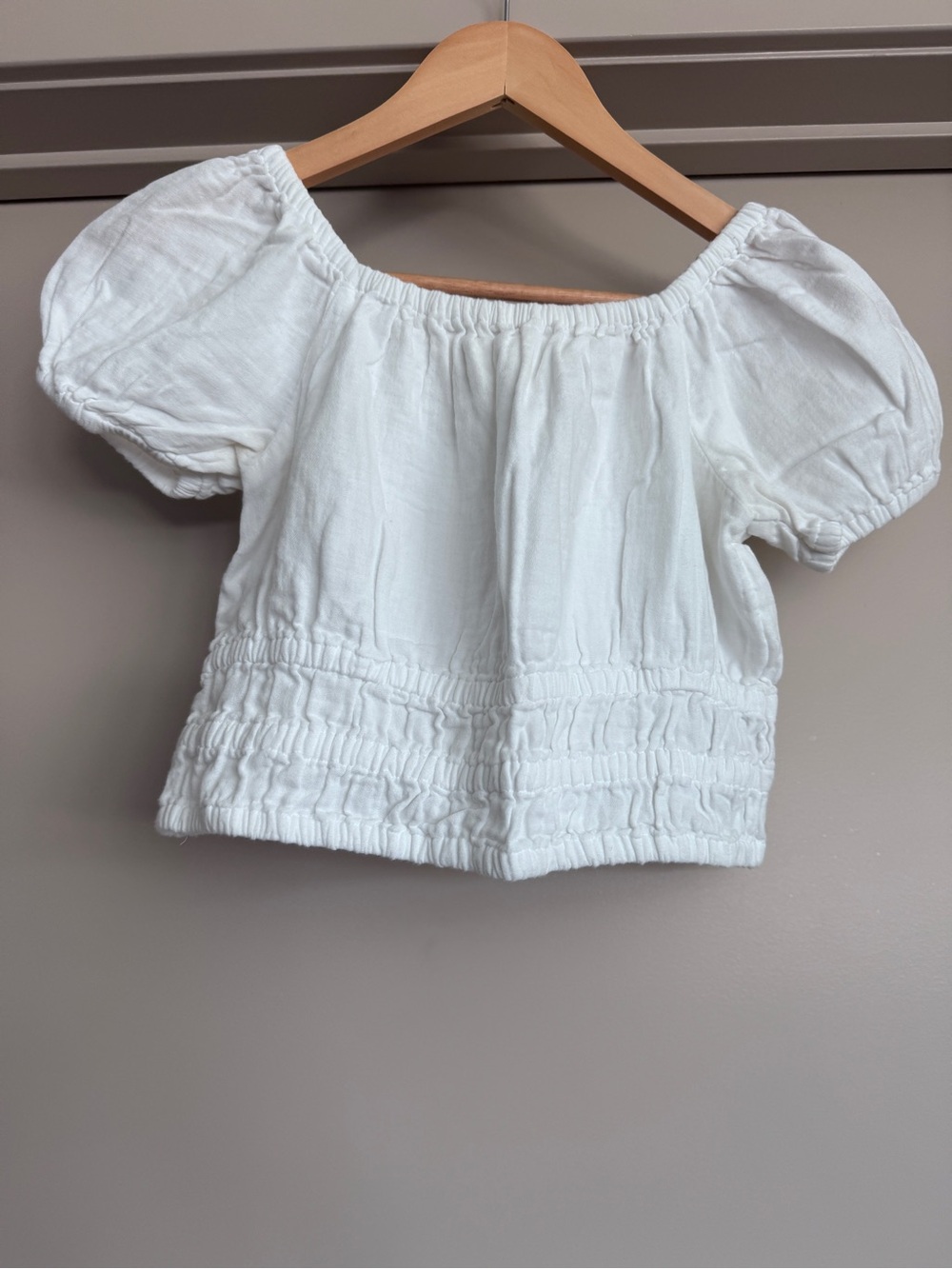 Old Navy White Puff Sleeve Girls Top